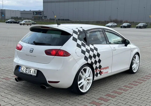 samochody osobowe Seat Leon cena 45000 przebieg: 172000, rok produkcji 2010 z Września